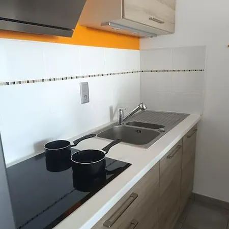 La Apartment *